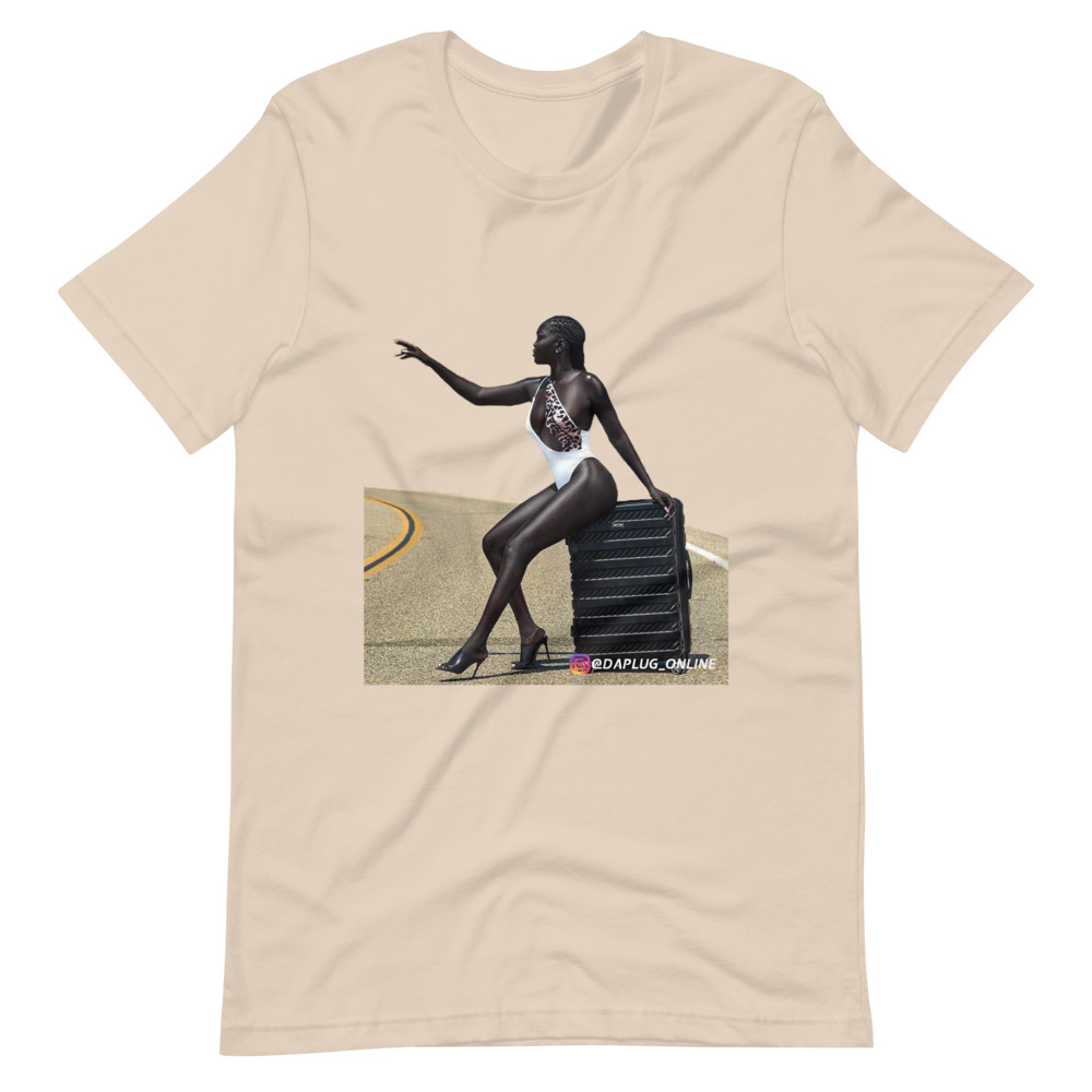 Ebony Traveler T-Shirt - Image 12